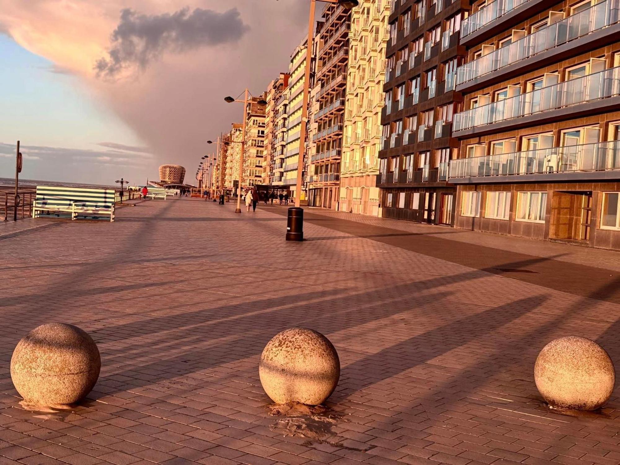 Caravan Aan Zee Arnani มิดเดิลแกร์เกอ ภายนอก รูปภาพ